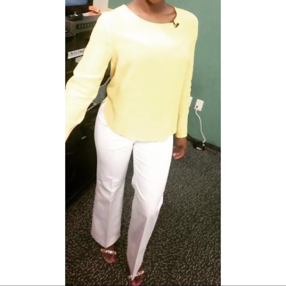 Long sleeved yellow blouse